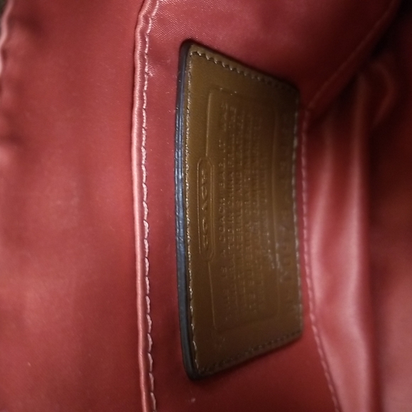 Purse - Picture 2 of 6